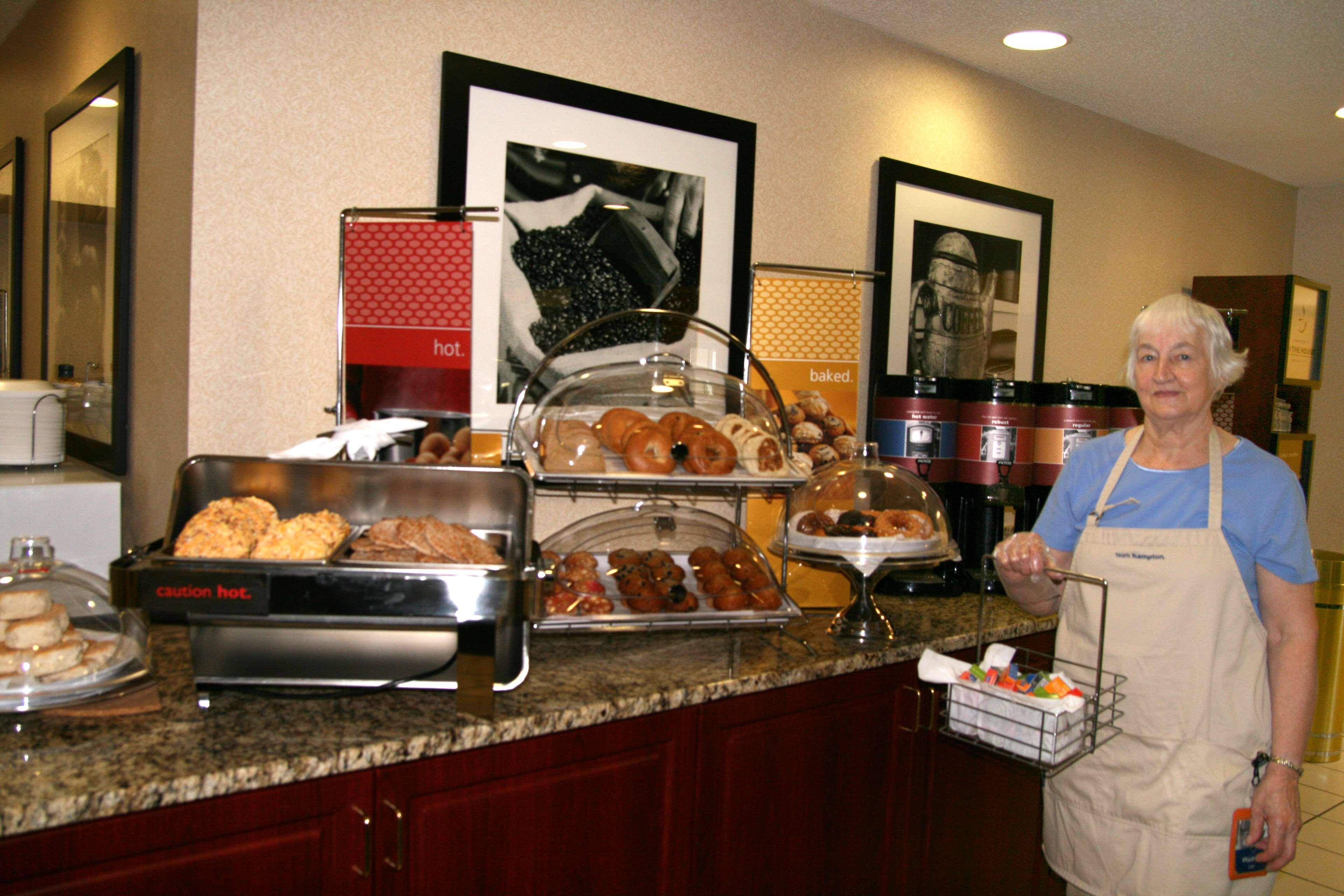 Hotel Hampton Sandusky-central