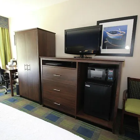 Hampton Inn Sandusky-Central Exterior photo