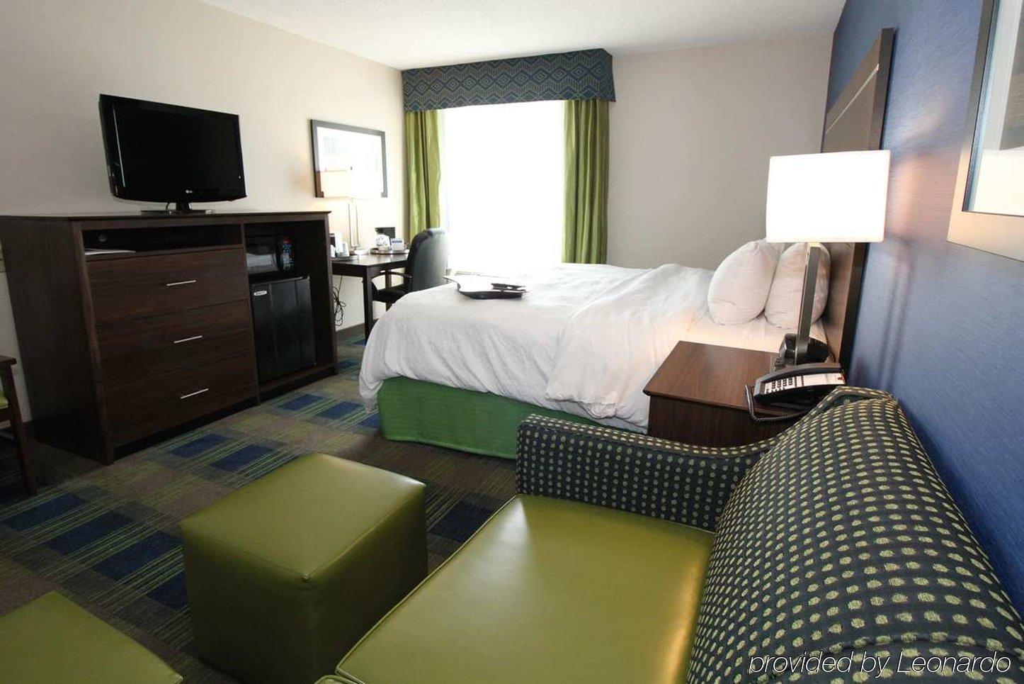 Hotel Hampton Sandusky-central