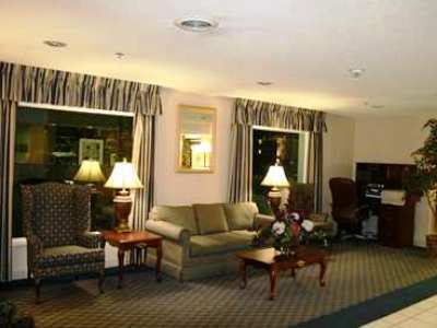 Hampton Sandusky-central 3* Sandusky